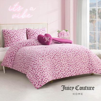 Juicy Couture - Juego de edredón Reversible de Felpa con Corazones de Leopardo de 4 Piezas con Almohada Decorativa