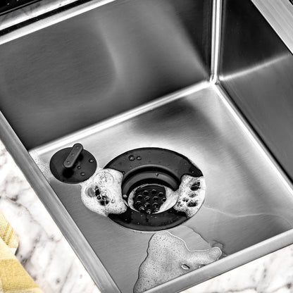Madesmart - Colador de drenaje de dos piezas y tapón, borde de agarre suave, fácil de quitar y limpiar, se pliega para un almacenamiento cómodo, pequeño, de carbono