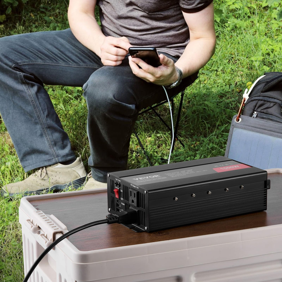 VEVOR Inversor de Onda sinusoidal modificada, 1500 W, CC 12 V a CA 120 V Inversor de Potencia con 2 Salidas de CA, 2 Puertos USB, 1 Puerto Tipo C 6 fusibles de Repuesto, para pequeños Dispositivos