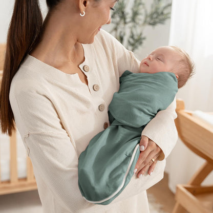 Arrullos para Bebé Comfy Cubs con Cierre – Paquete de 3 – Envoltura para Recién Nacido 100% Algodón – Talla Pequeña para 0-3 Meses – Saco de Dormir Transpirable y Resistente Piedra, Salvia, Azul