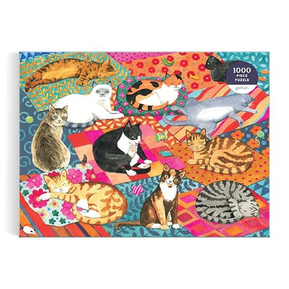 Galison Lounging Cats - Rompecabezas de 1000 Piezas con Hermosas Obras de Arte de una Variedad de Amigos felinos descansando en Coloridos edredones