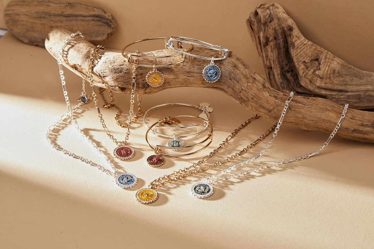 Alex and Ani Harry Potter, Ravenclaw House - Pulsera con colgante grabable