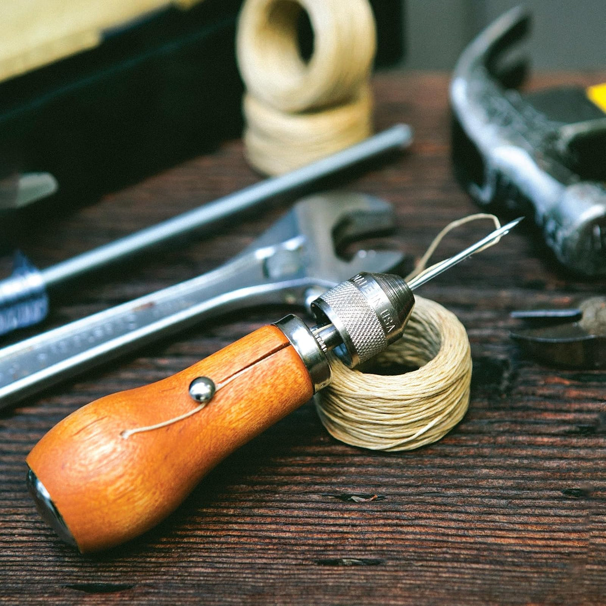 Speedy Stitcher Sewing Awl