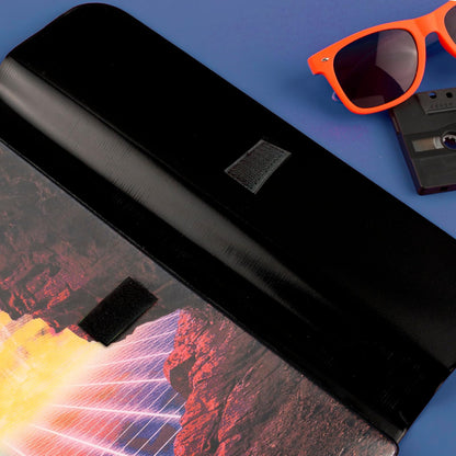 Mead Trapper Keeper - Carpeta de 1" con 2 Folders y Cierre de Velcro. Diseño Figuras Colorblock. 260038FM-ECM