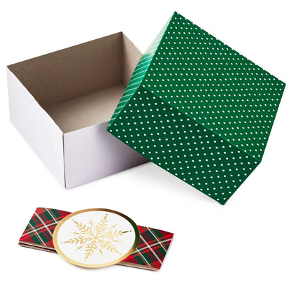 Hallmark - Cajas de regalo de Navidad, paquete de 3 tamaños surtidos (rayas rojas y verdes, a cuadros, lunares) para regalos de anfitriona, fiestas de día festivo, golosinas envueltas