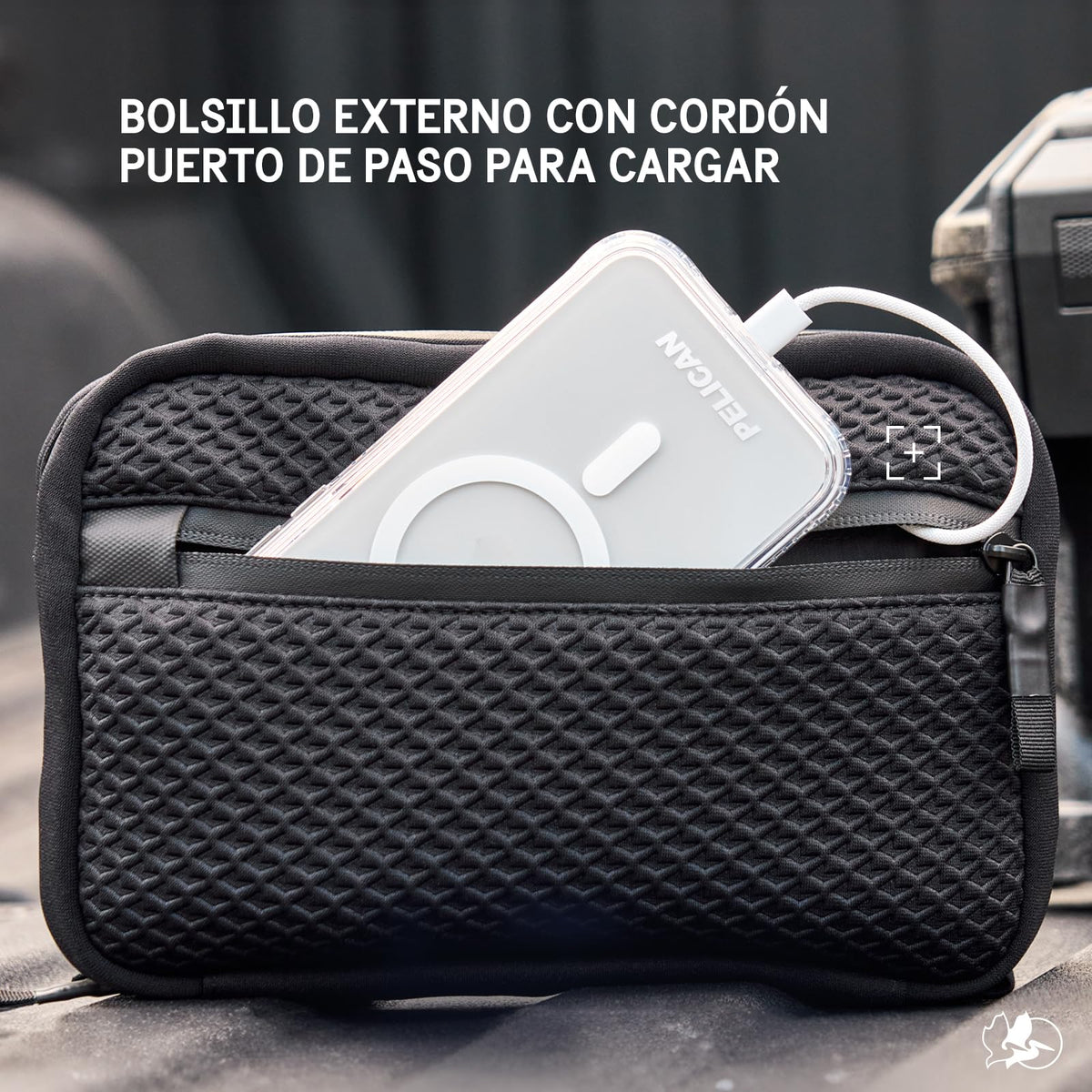Pelican - Organizador electrónico de viaje, bolsa de tecnología portátil con múltiples bolsillos de malla de almacenamiento para cables, cargadores, batería, AirPods