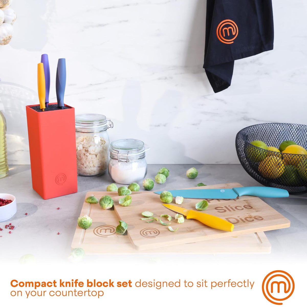 MasterChef - Juego de 6 cuchillos de cocina, cuchillas de acero inoxidable extra afiladas para corte profesional con revestimiento antiadherente y asas suaves al tacto de fácil agarre en un bloque