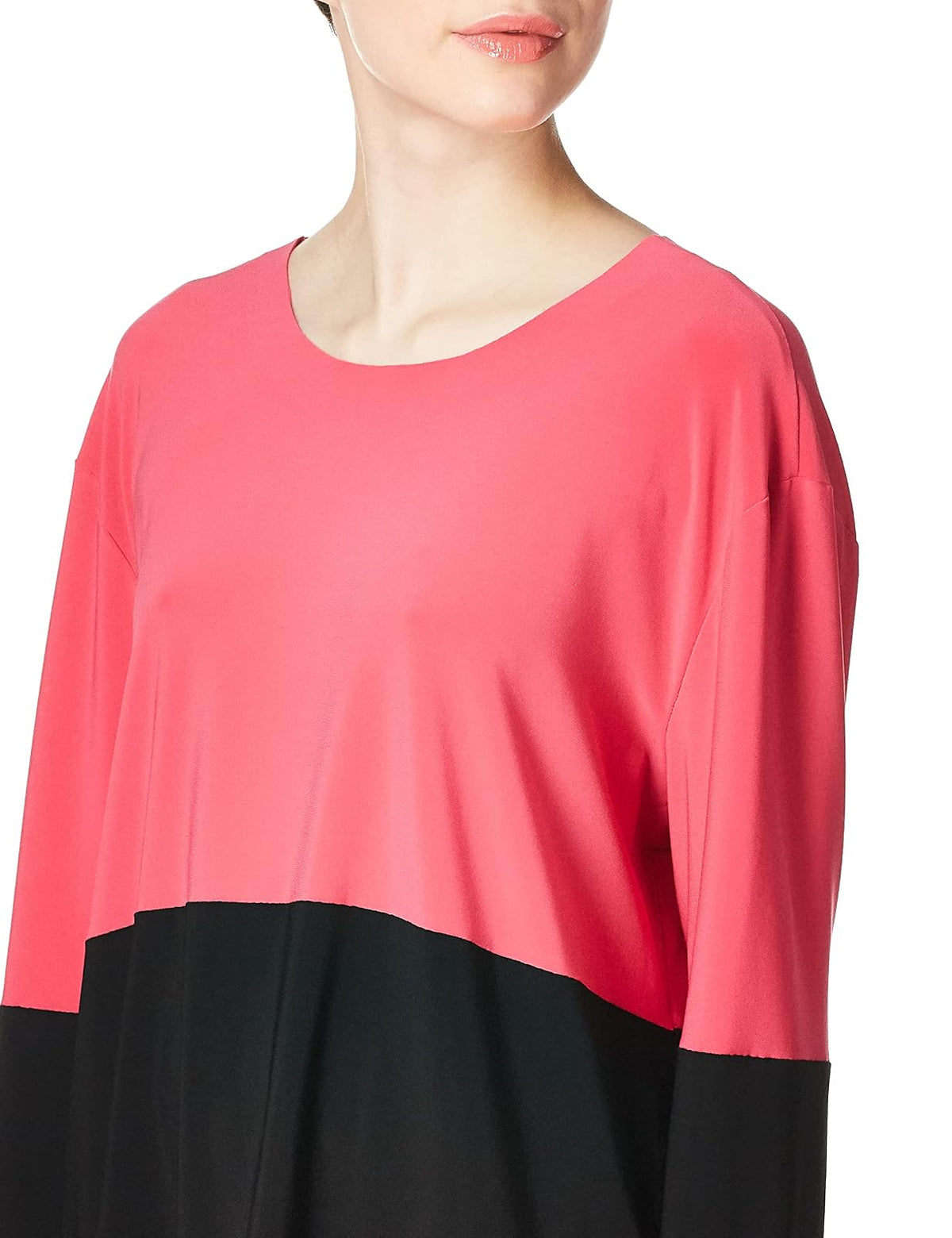 Norma Kamali Spliced Short Boyfriend Long Sleeve Crew Top Camiseta Mujer