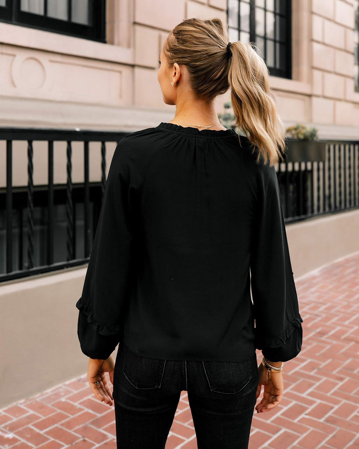 The Drop Top Para Mujer, con Cuello Volado y Manga Raglán, Negro, por @fashion_jackson