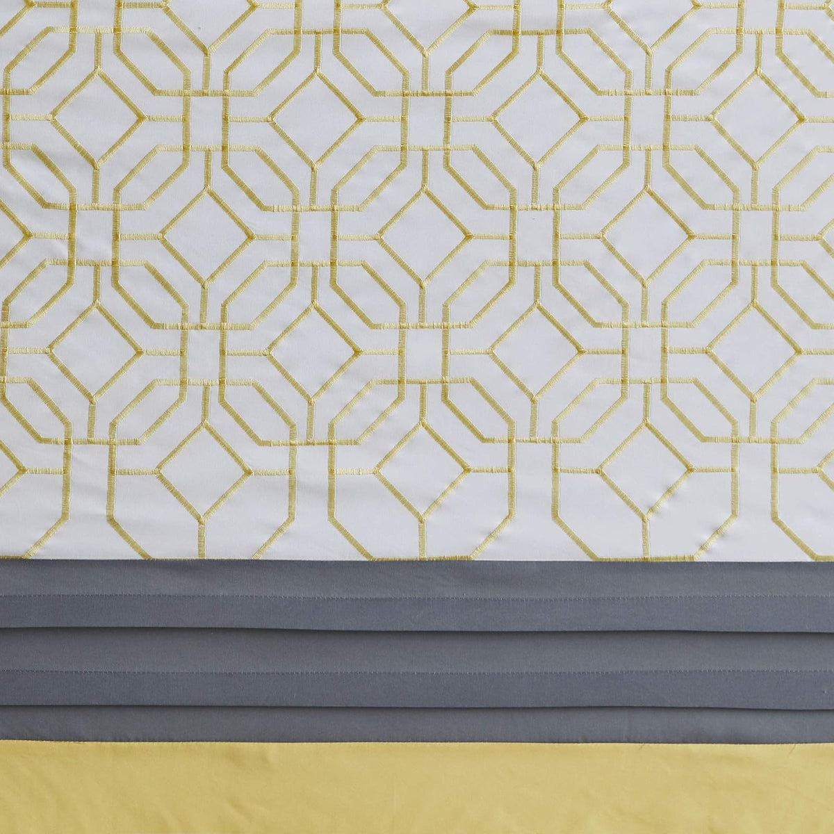 Donnell bordadas y cortina de ducha con forro, Amarillo/Gris, 72x72"