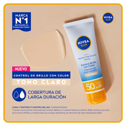 Protector Solar Facial NIVEA SUN Control Brillo Tono Claro, Cobertura de Larga Duración FPS 50+ 50ml