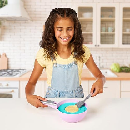 Cookeez Makery - Peluche Interactivo Sorpresa Pancake Treatz, panqueque con Aroma, Sonidos y reacciones, Juguete para niños y niñas