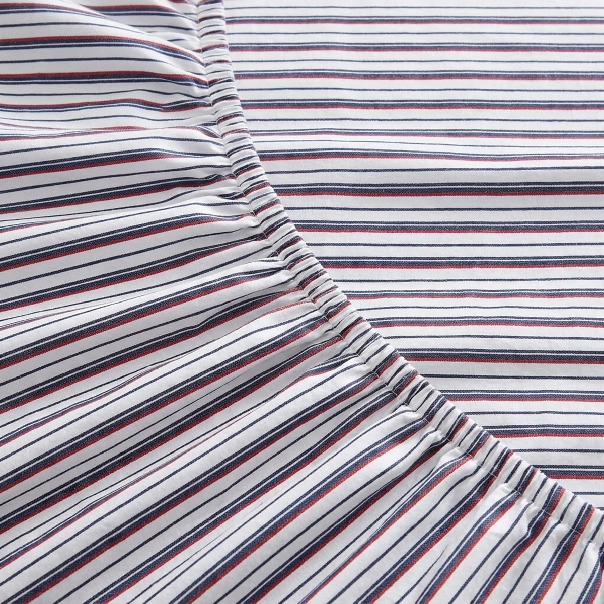 Nautica - Juego de sábanas de algodón percal para Cama Individual o Individual XL, con Funda de Almohada a Juego, crujiente y Fresco, Totalmente elástico, Esenciales para recámara (Avery Stripe Navy)