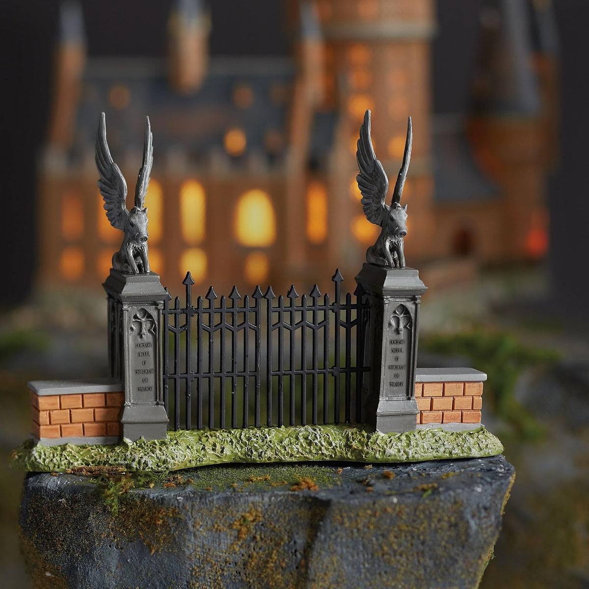 Enesco Department 56 Harry Potter Village Accessories Figura de Hogwart's Gate, 4.75 Pulgadas, Multicolor