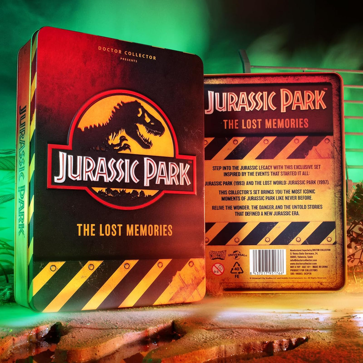 Doctor Collector: Jurassic Park – Kit de Recuerdos Perdidos – Juego de 21 Piezas, Caja de Lata Coleccionable, Accesorios de películas, Fotos, mapas y Recuerdos con Licencia