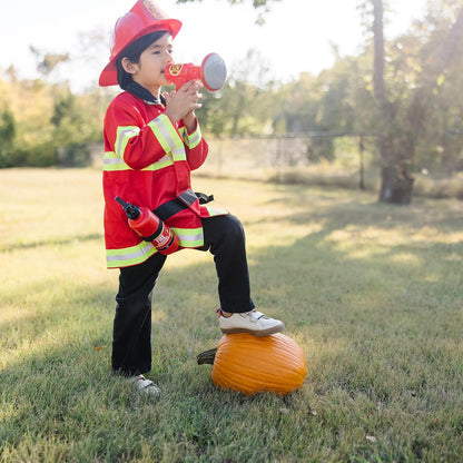 Melissa & Doug Disfraz de Bombero para Juego Imaginativo, Juego de Simulación (6 Piezas, 3-6 Años)