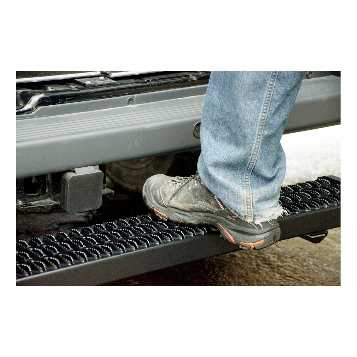 LUVERNE Grip Step Escalón Trasero de Aluminio Negro 54 Pulgadas Ram ProMaster