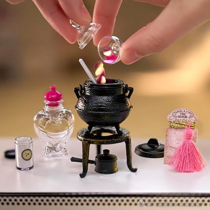 MGA´s Miniverse Harry Potter Clase de Pociones - Réplica Exacta con Más de 100 Piezas, Accesorios Exclusivos y Resina DIY para Crear y Exhibir