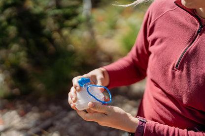 Sistema de filtración de agua para apretar, botella de 1 litro Cnoc Premium