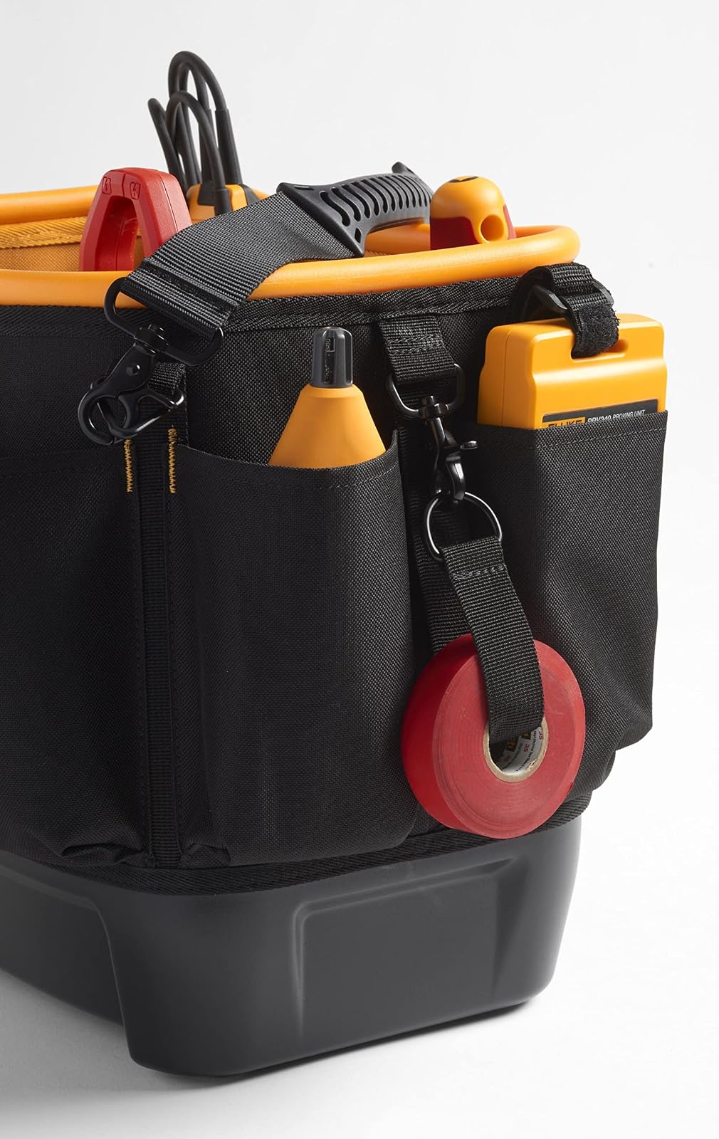 Bolsa Organizadora Profesional Fluke TB25 Cubo Rígido 5.2 Gal (≈20 l) 28 Bolsillos Fondo impermeable y Cuerpo de Poliéster 600D Ideal para Herramientas de Campo
