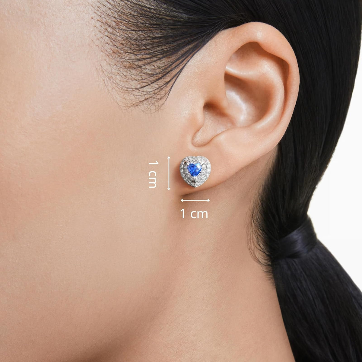 arete Swarovski One, corte de corazón, pavé, corazón, azul, baño de rodio