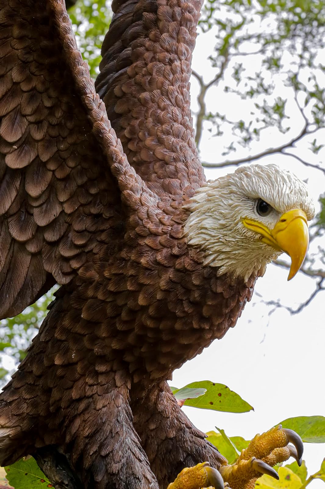 HiLine Gift Ltd. Estatua Grande de águila voladora