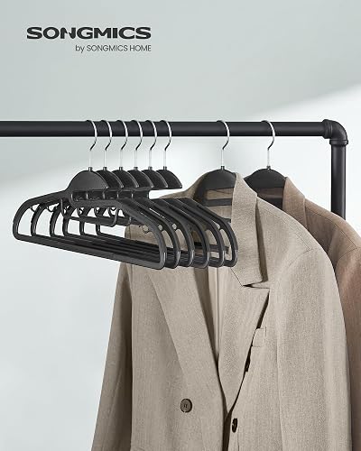 SONGMICS 50 Perchas de Plástico, Antideslizantes, Ahorro de Espacio, 41,5 cm de Largo, Gancho Giratorio 360º, Negro MCRP41BK-50