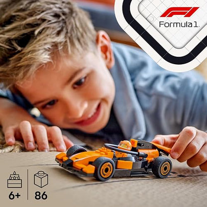 LEGO® City Piloto de F1® con Auto McLaren Juguete de construcción de minivehículo, Juego de Carreras con minifigura para niños y niñas Desde 6 años, Regalo Divertido 60442