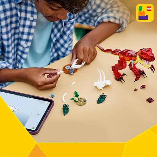 LEGO Creator “3 en 1” Dinosaurio Feroz – Juguete – Set con 3 Formas de Construirlo: Velocirraptor, Stegosaurus o Pterosaurio – Figuras para Peques a Partir de 8 Años – 31379