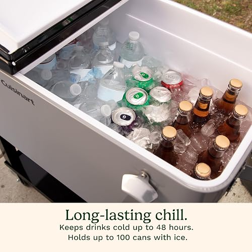 Cuisinart Hielera Portátil Capacidad de 100 Latas con Abrebotellas | Capacidad 100 latas o 50 botellas, Doble tapa para acceso rápido, Mantiene frío hasta 48 horas. Con estante inferior.