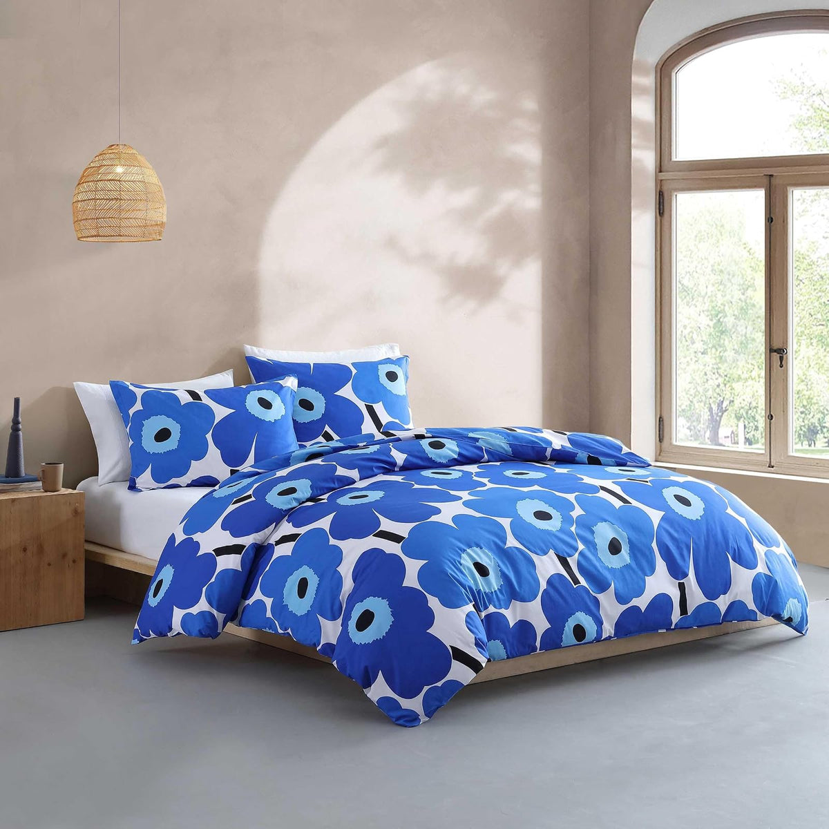 MARIMEKKO - Juego de Funda de edredón Reversible tamaño Full/Queen, percal de algodón con Fundas Decorativas a Juego, diseño Floral Unikko en Azul, Ropa de Cama para el hogar