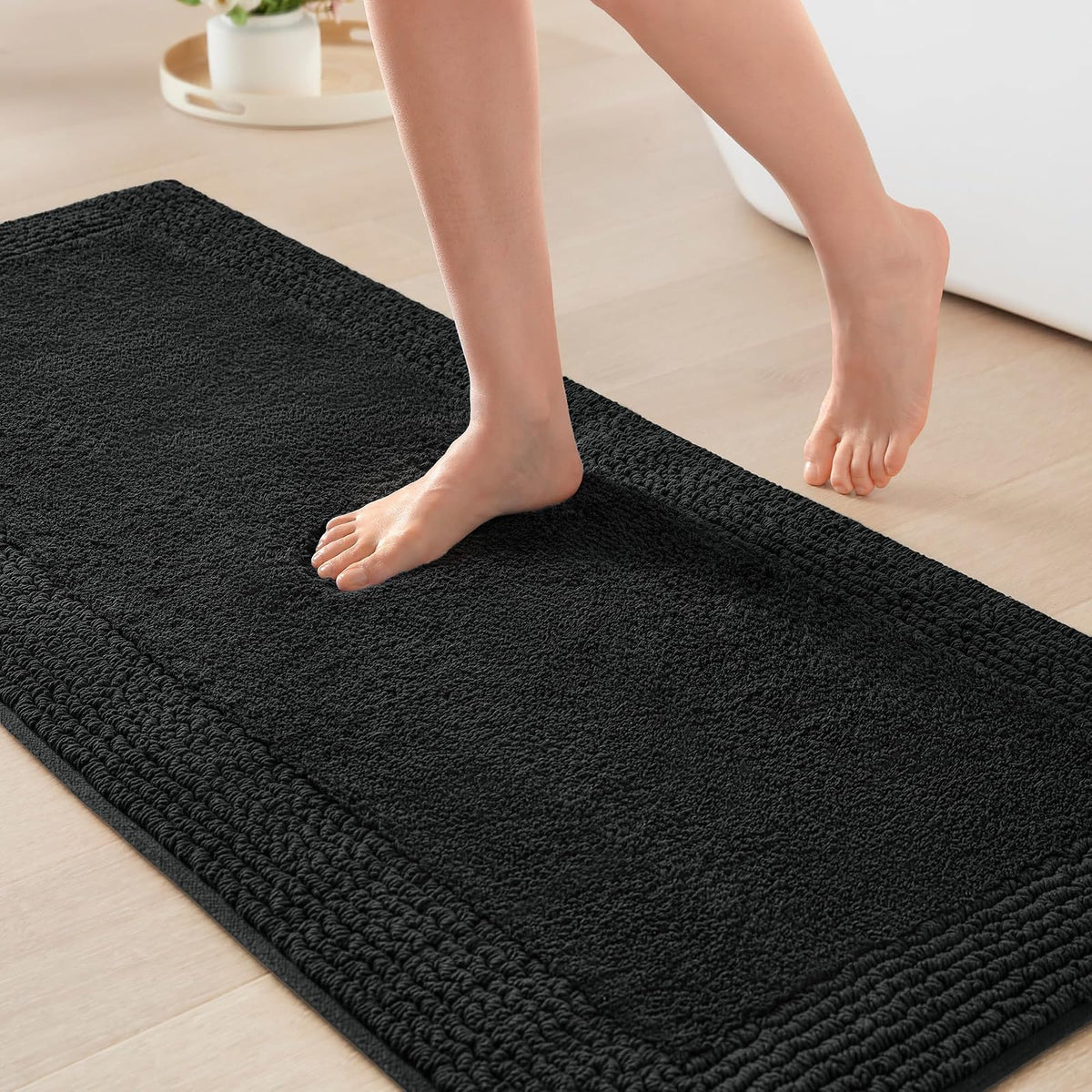 Madison Park Splendor Alfombra de baño Reversible 100% algodón, 3000 g/m², Lujosa Alfombra de baño de Felpa de Pelo Medio, Absorbente, de Secado rápido, decoración de Ducha, 24 x 60 Pulgadas, Color - 5' x 2' (Rectangular) - Negro