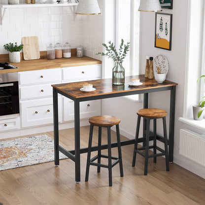 VASAGLE Taburete de Bar, Juego de 2, con Estructura de Metal | Sillas de Cocina con Reposapiés, Fácil Montaje, para Salón, Comedor, Marrón Rústico y Negro, Colección BARNET MLBC32X