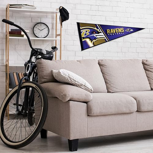 Rico Industries NFL Football Baltimore Ravens - Banderín para decoración de pared de fieltro de 12 x 30 pulgadas, ideal para decoración del hogar, habitación de cama, decoración de cuevas de hombre