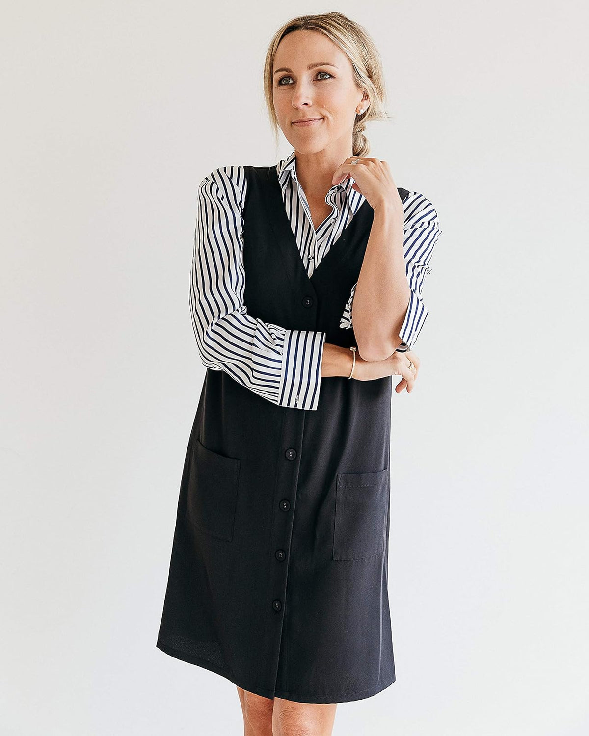 The Drop Vestido Sin Mangas Para Mujer, Con Cuello en V, Negro, por @jaceyduprie