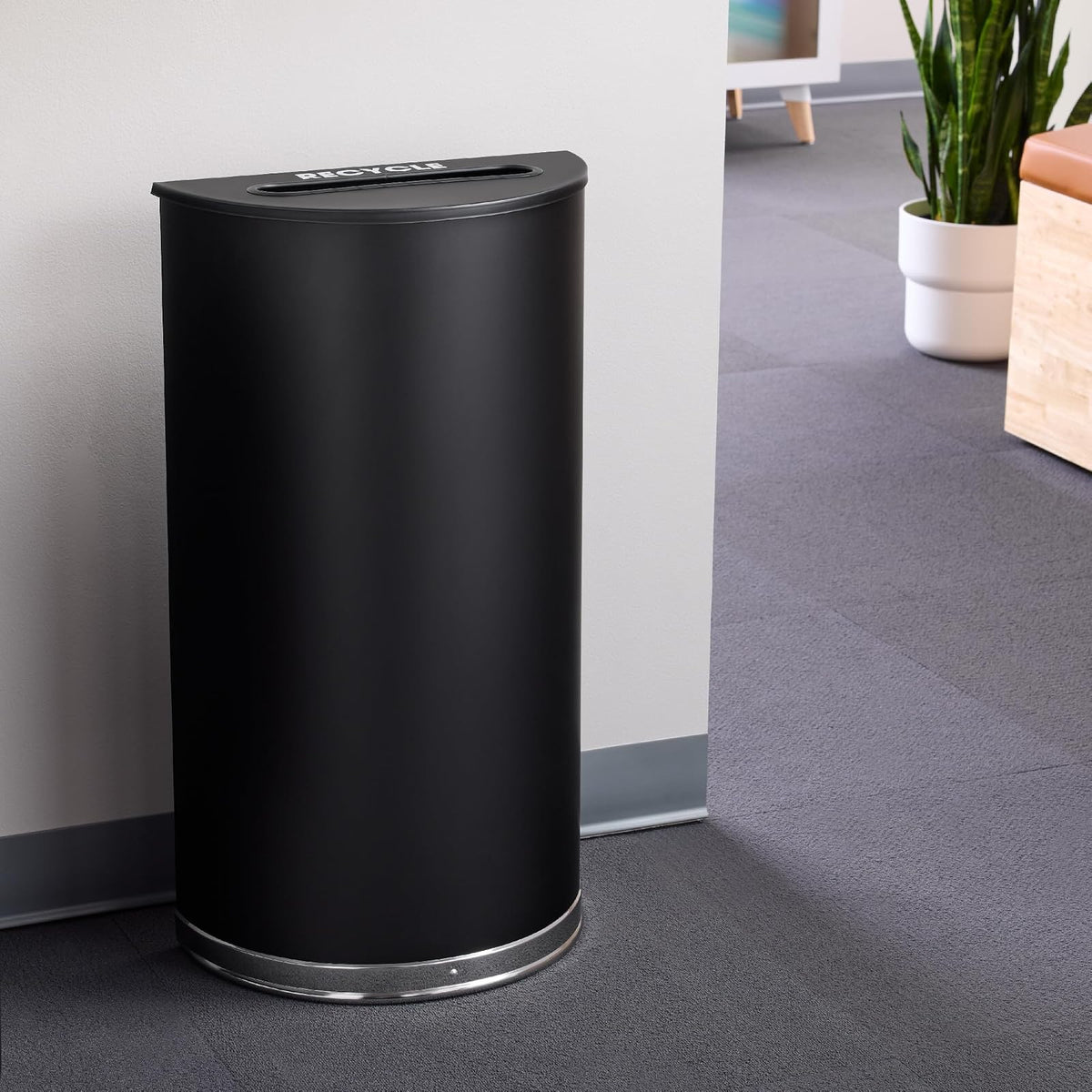 Safco 9940BL 9940BL Half Round Receptacle, Black
