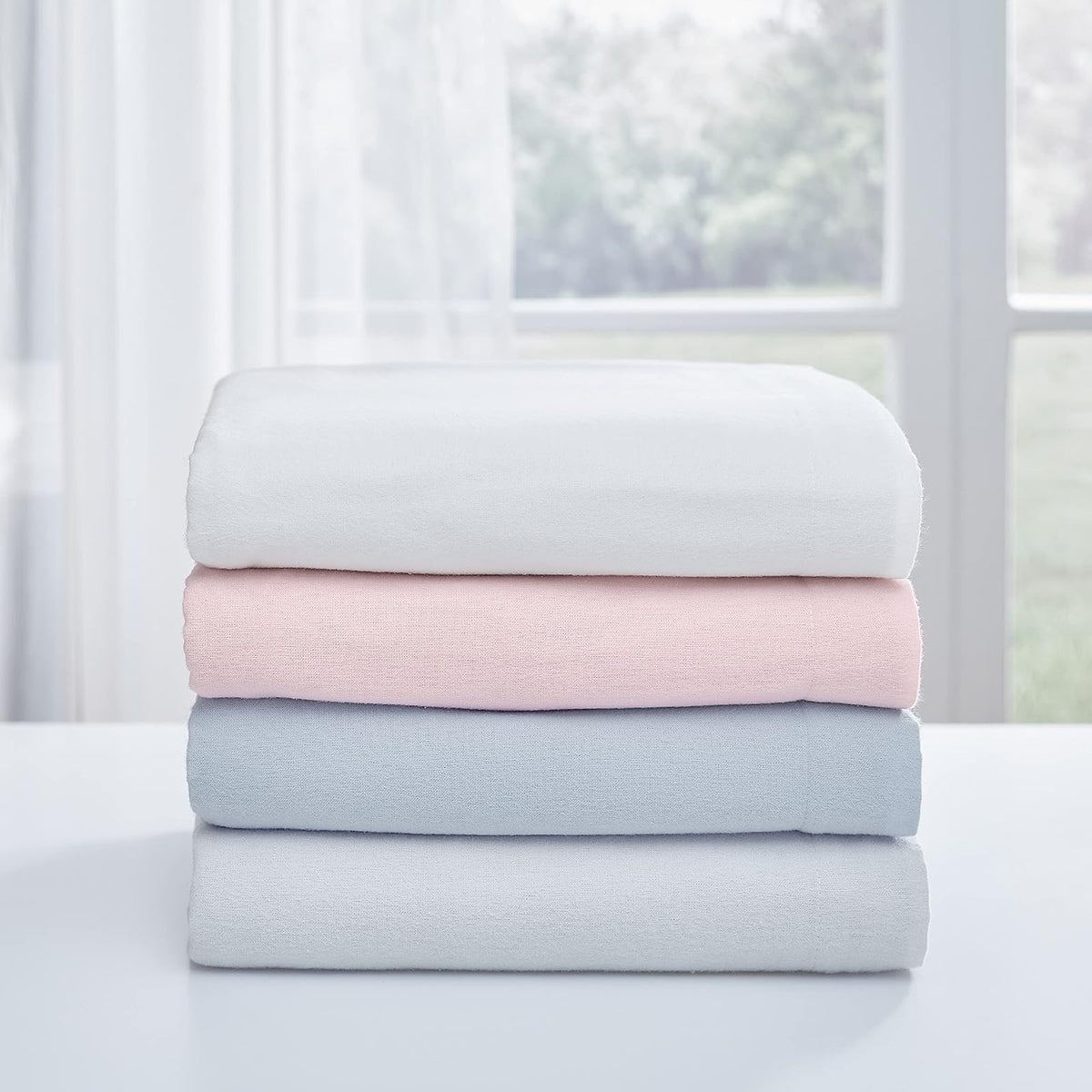 Laura Ashley - Juego de sábanas King, Ropa de Cama de Franela de algodón, Cepillado para Mayor suavidad y Comodidad (Azul Sereno, King)