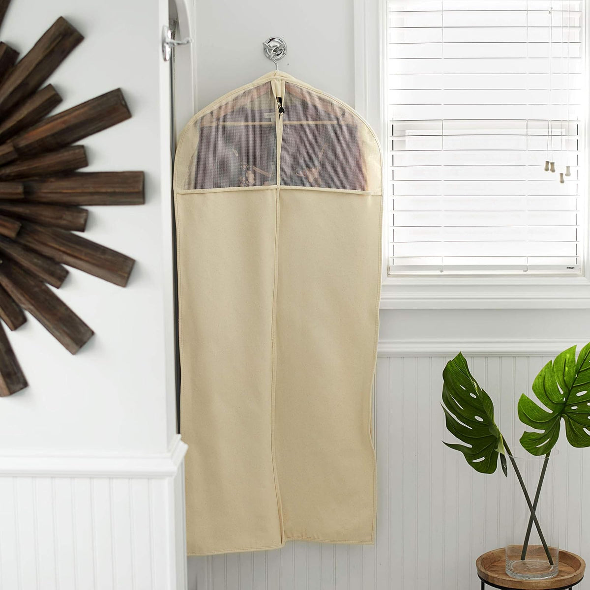 Household Essentials 3392-1 Cedarline Collection - Bolsa colgante para ropa, protector de vestido y traje, lona de algodón natural, color blanco roto