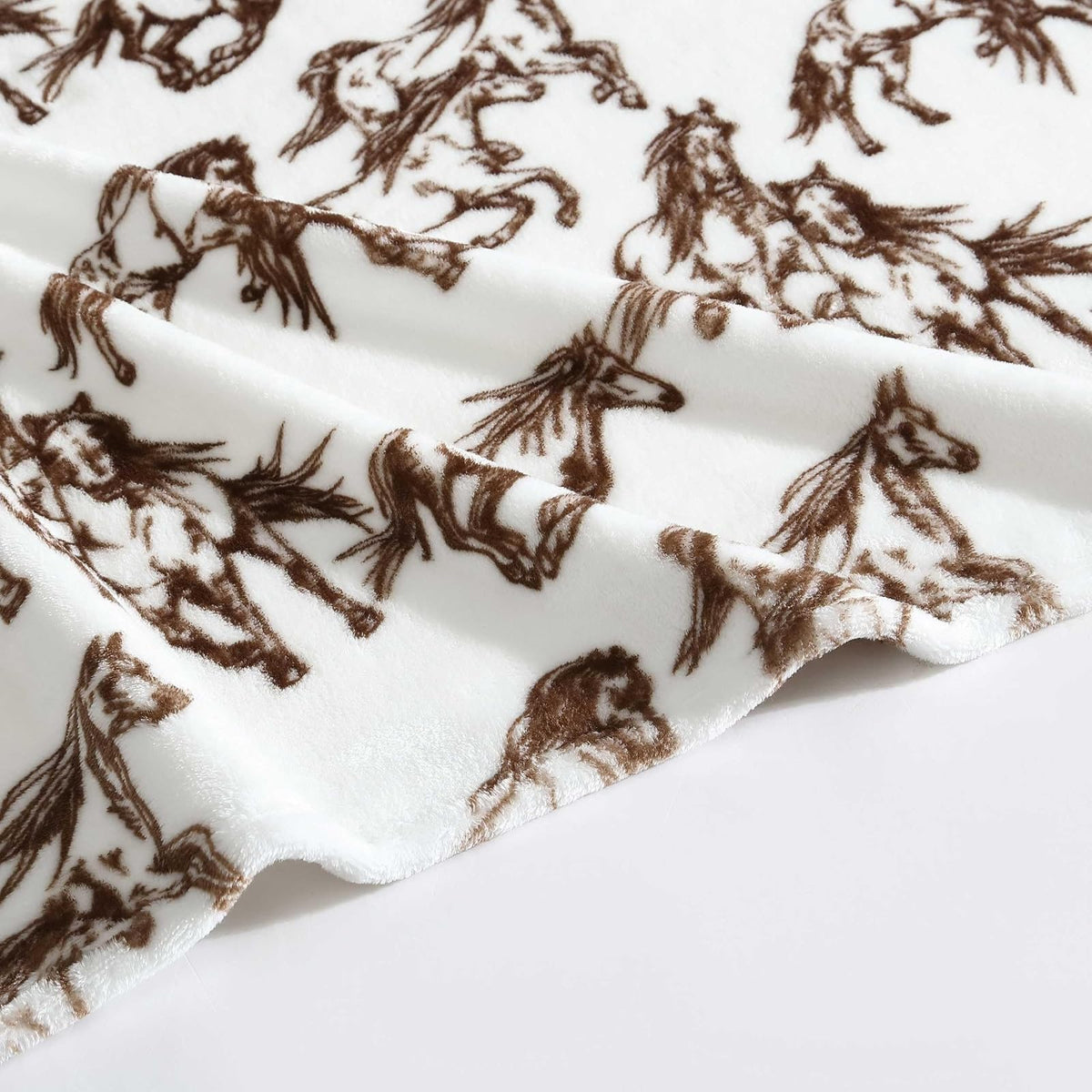 Wrangler - Manta de Forro Polar de Felpa Suave, Inspirada en Yellowstone, decoración Occidental para Cama o sofá (café mostangs, 50 x 70 Pulgadas)
