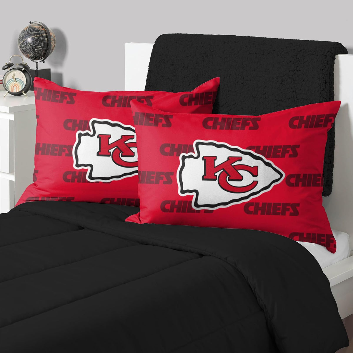 Foco NFL - Juego de 2 Fundas de Almohada estándar con Logotipo Grande del Equipo