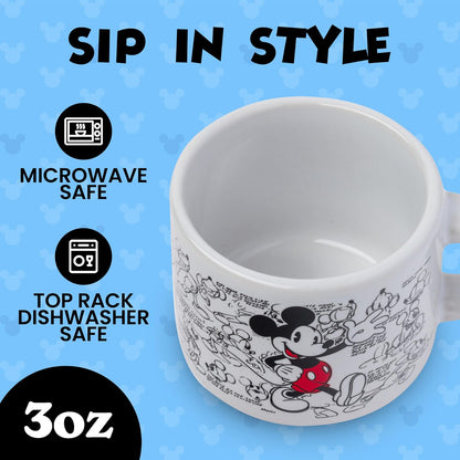 Silver Buffalo Disney Mickey Mouse clásico Sketches Art 4 piezas apilables de cerámica espresso juego de tazas pequeñas, 3 onzas