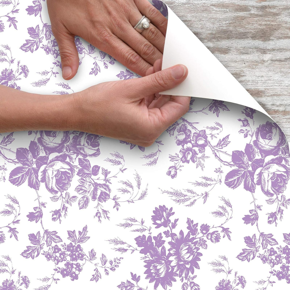 con-Tact Brand Creative Covering, Forro Autoadhesivo para estantería, Forro de Vinilo Multiusos, fácil de Usar y aplicar, 18 x 60 pies, Toile Lavender