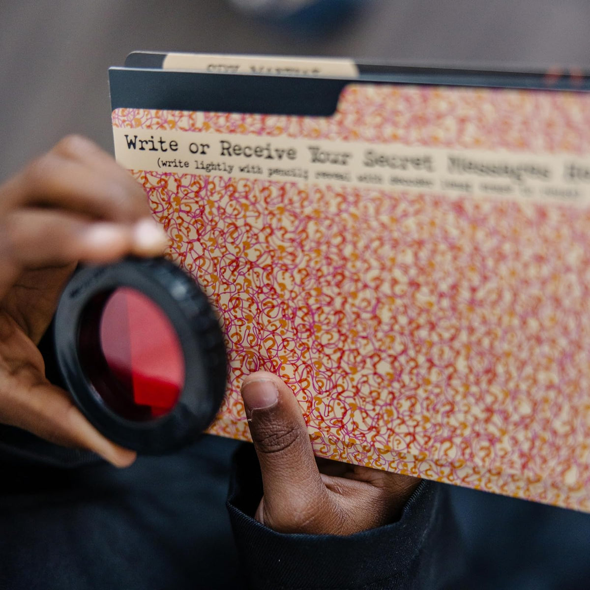 Melissa & Doug Disfraz de Espía Para Juego Imaginativo, Juego de Simulación (5-8 años, 5 Piezas)