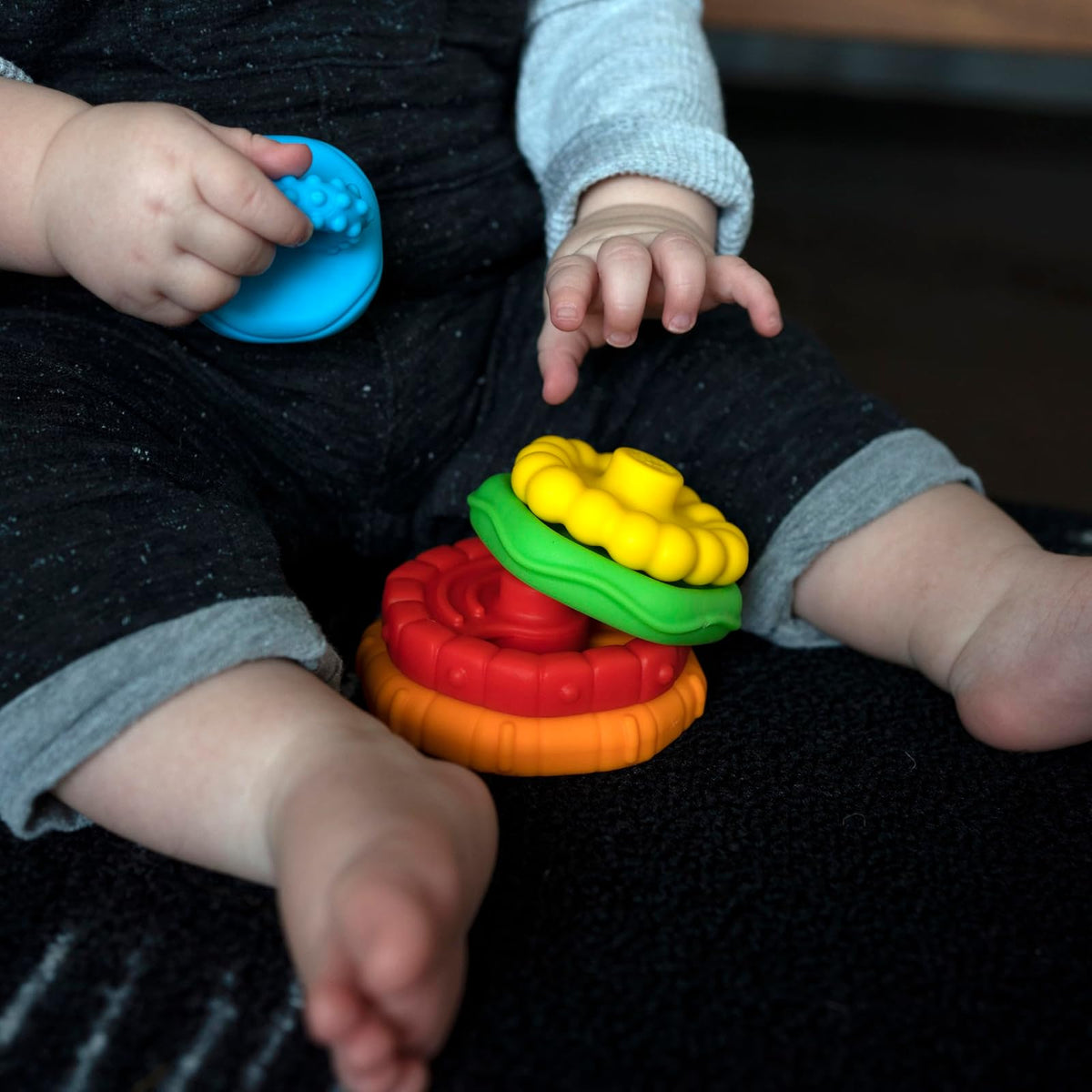 Baby Einstein Pirámide de Juguetes con Texturas para Bebés