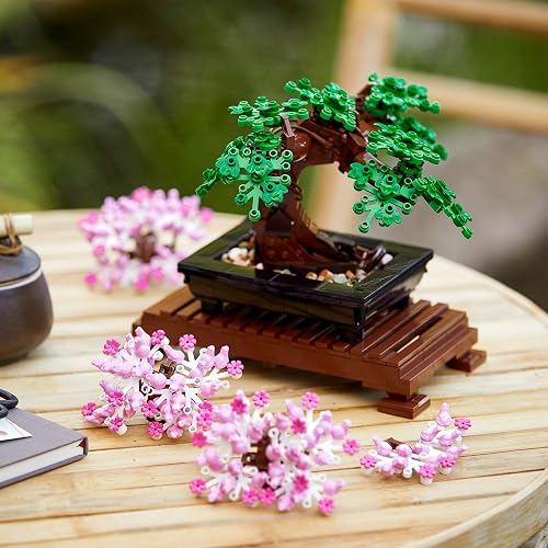LEGO® Icons 10281 Bonsái, Árbol Artificial Decorativo, Bloques de Construcción para Adultos, Idea Regalo para Mujeres y Hombres, Decoración Hogar u Oficina (878 Piezas)