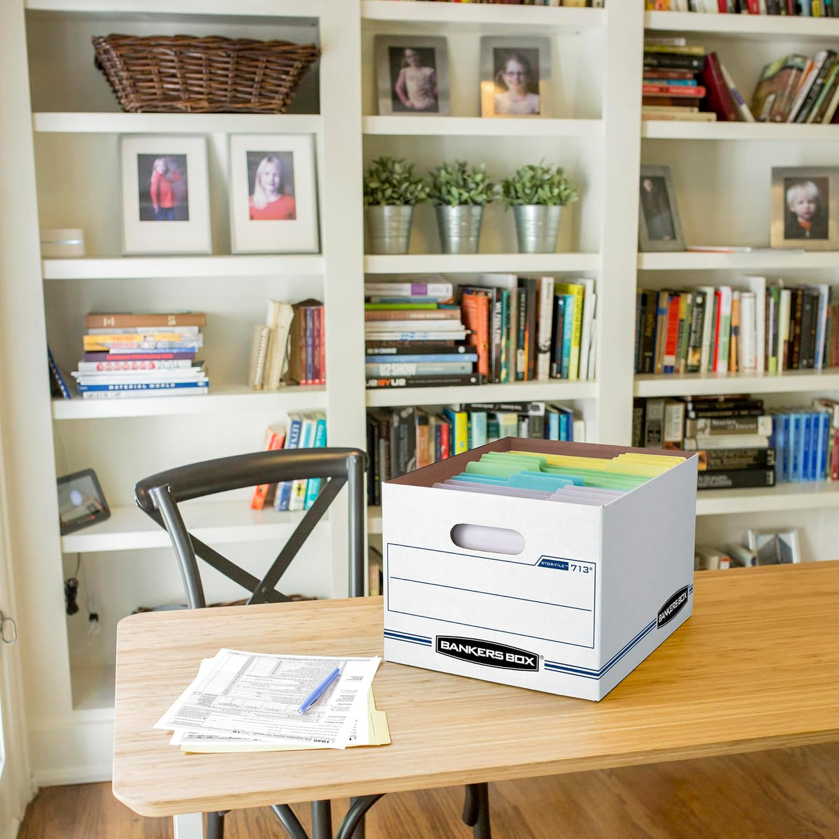 Bankers Box 0071301 STOR/Caja de almacenamiento de archivos con tapa elevable, carta/legal, 12 x 10 x 15 pulgadas, blanco, paquete de 12