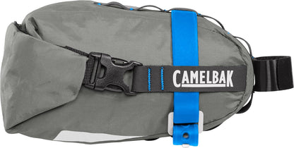 CamelBak M.U.L.E. 1 Bolsa de sillín Bikepacking - Paquete para Tus Esenciales, Almacenamiento expandible