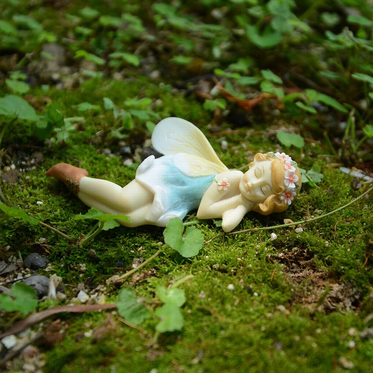 Parte Superior Collection - Figura de Hadas con Flores para Dormir en Miniatura para jardín y terrario