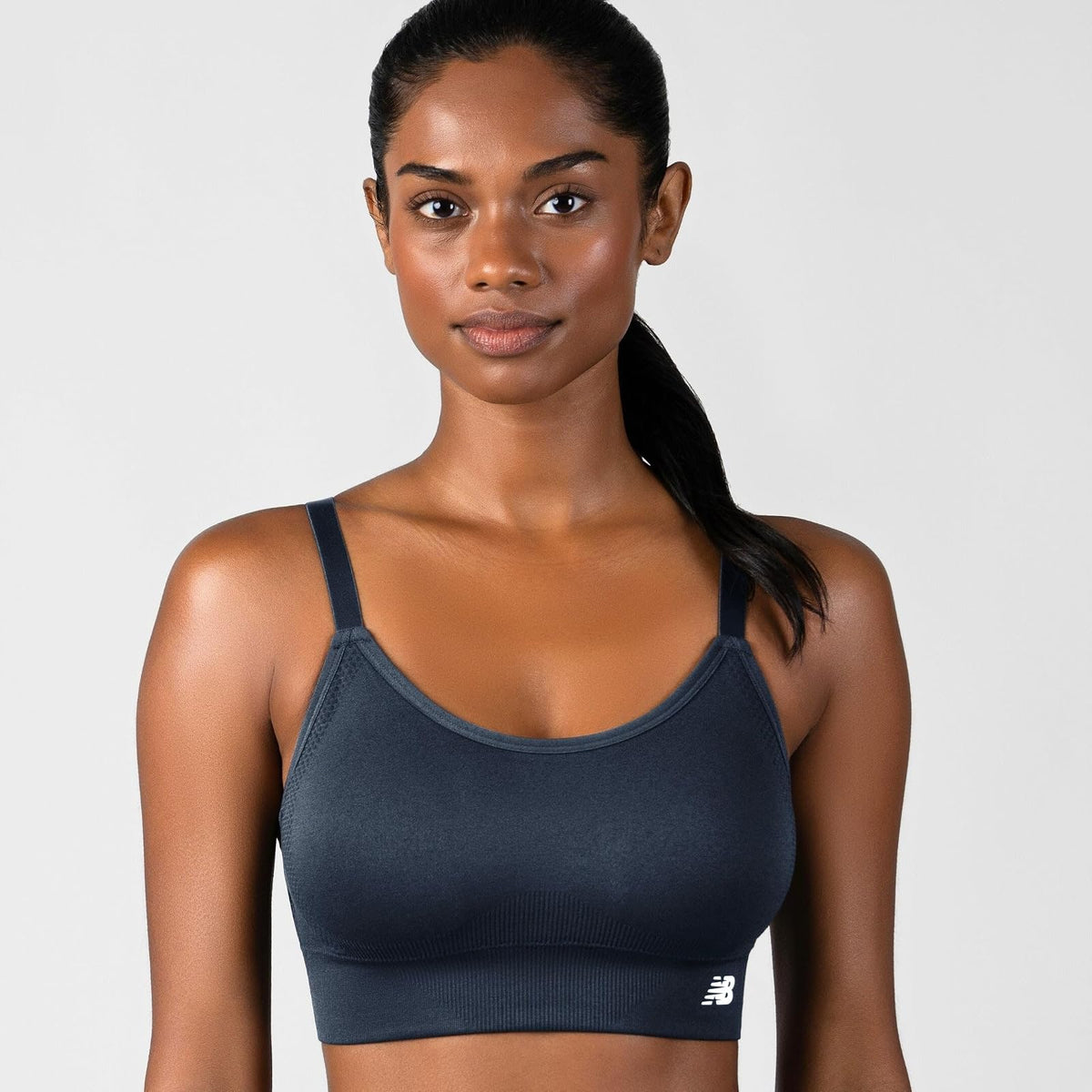 New Balance Brasier Deportivo sin Costuras, Paquete de 3, Playera de Yoga, Sostén Deportivo, Ajuste de Entrenamiento