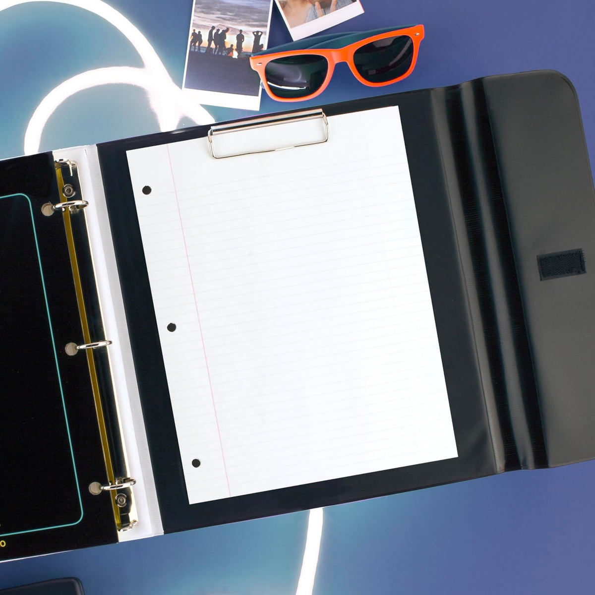 Mead Trapper Keeper - Carpeta de 1" con 2 Folders y Cierre de Velcro. Diseño Figuras Colorblock. 260038FM-ECM